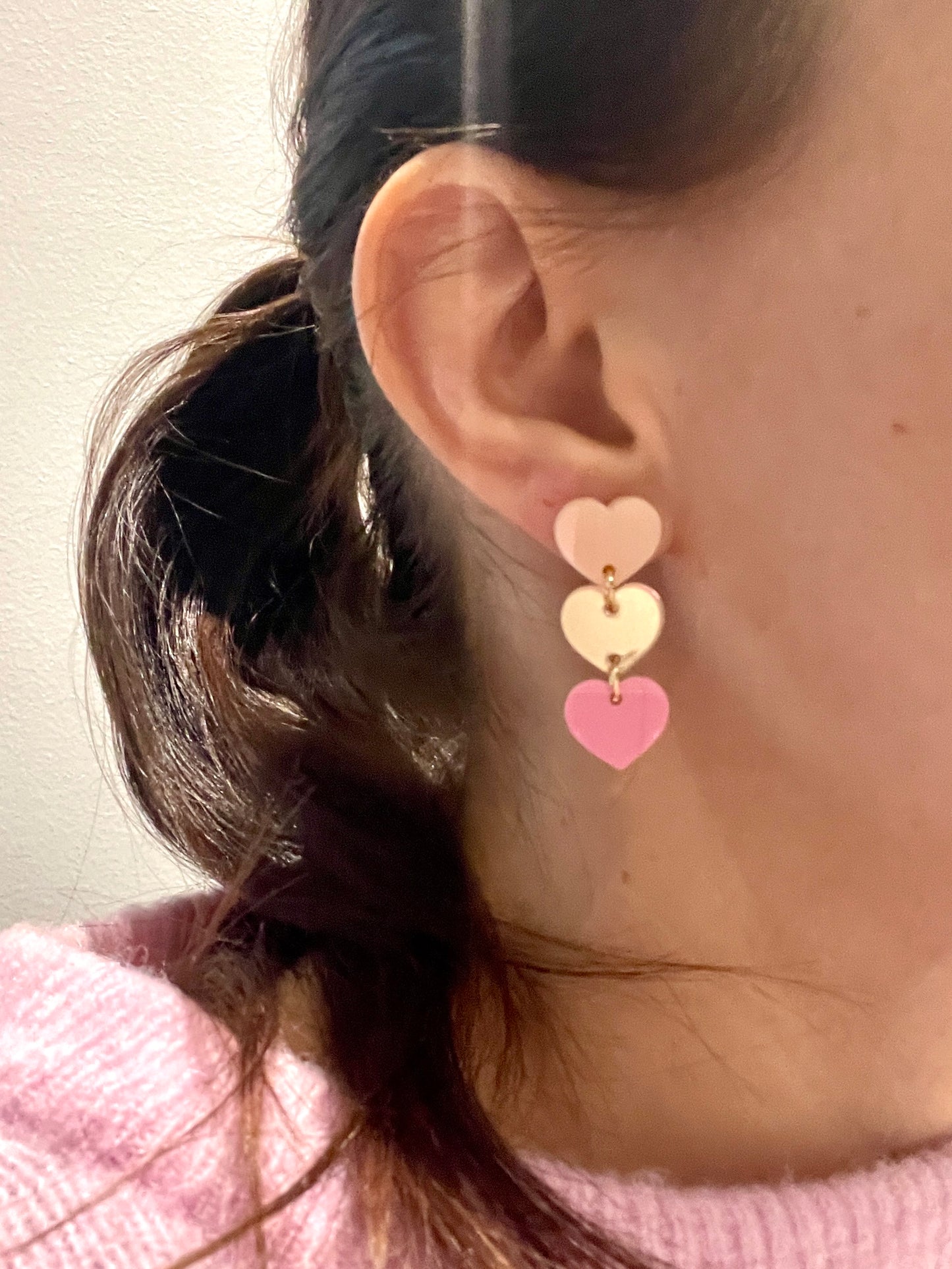 Triplasydän-korvakorut, nude-ruusukulta-vpun