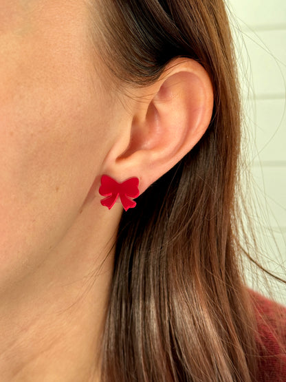 Rusetti-nappikorvakorut, punainen