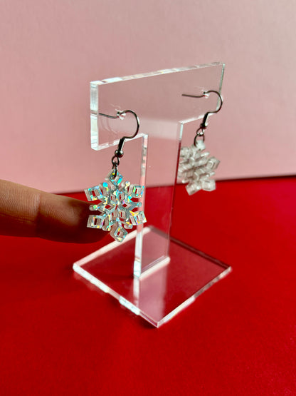 Roikkuvat Lumihiutale-korvakorut