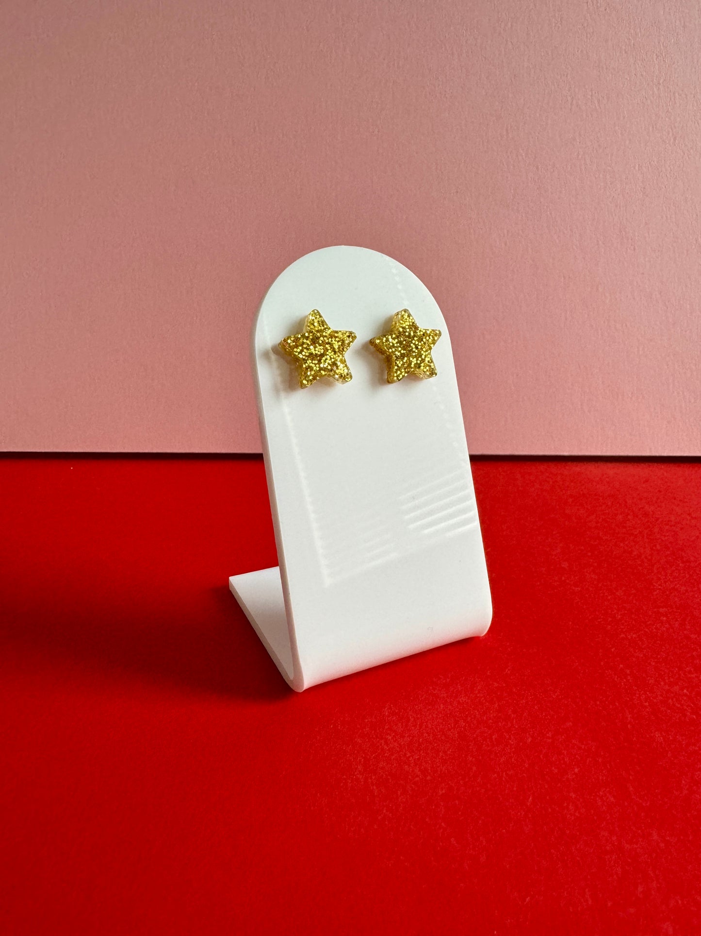 Tähti-nappikorvakorut, kulta