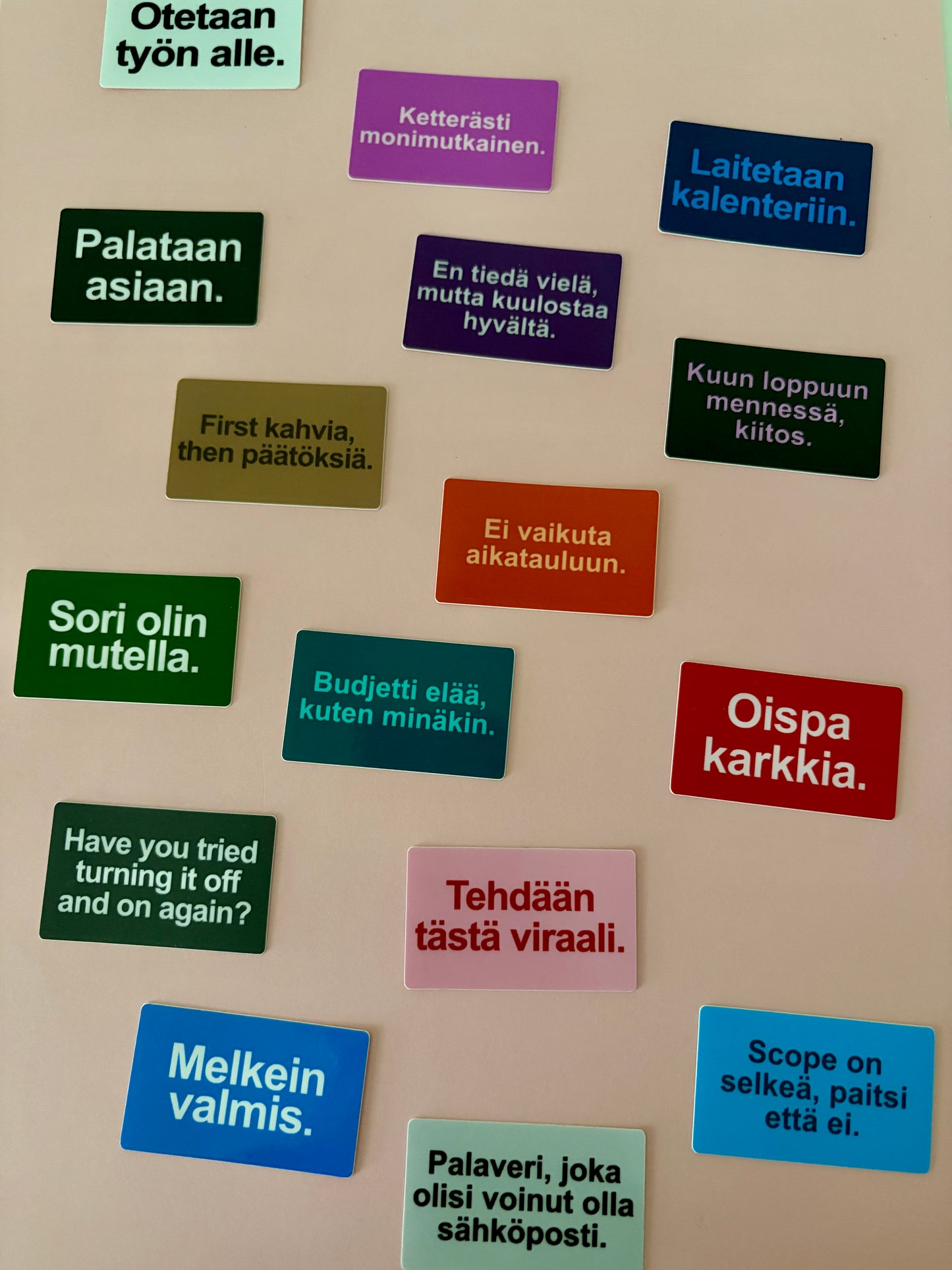Vinyylitarra Scope on selkeä