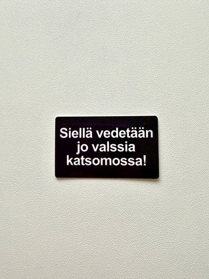 Vinyylitarra Siellä vedetään jo valssia