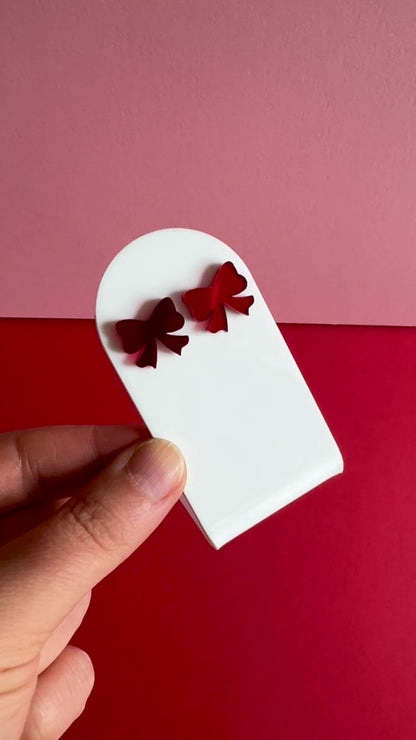 Rusetti-nappikorvakorut, punainen